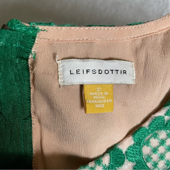 ANTHRO Leifsdottir Sheer Embroidered Floral Blouse with Exposed Zipper - Picture 5 of 8